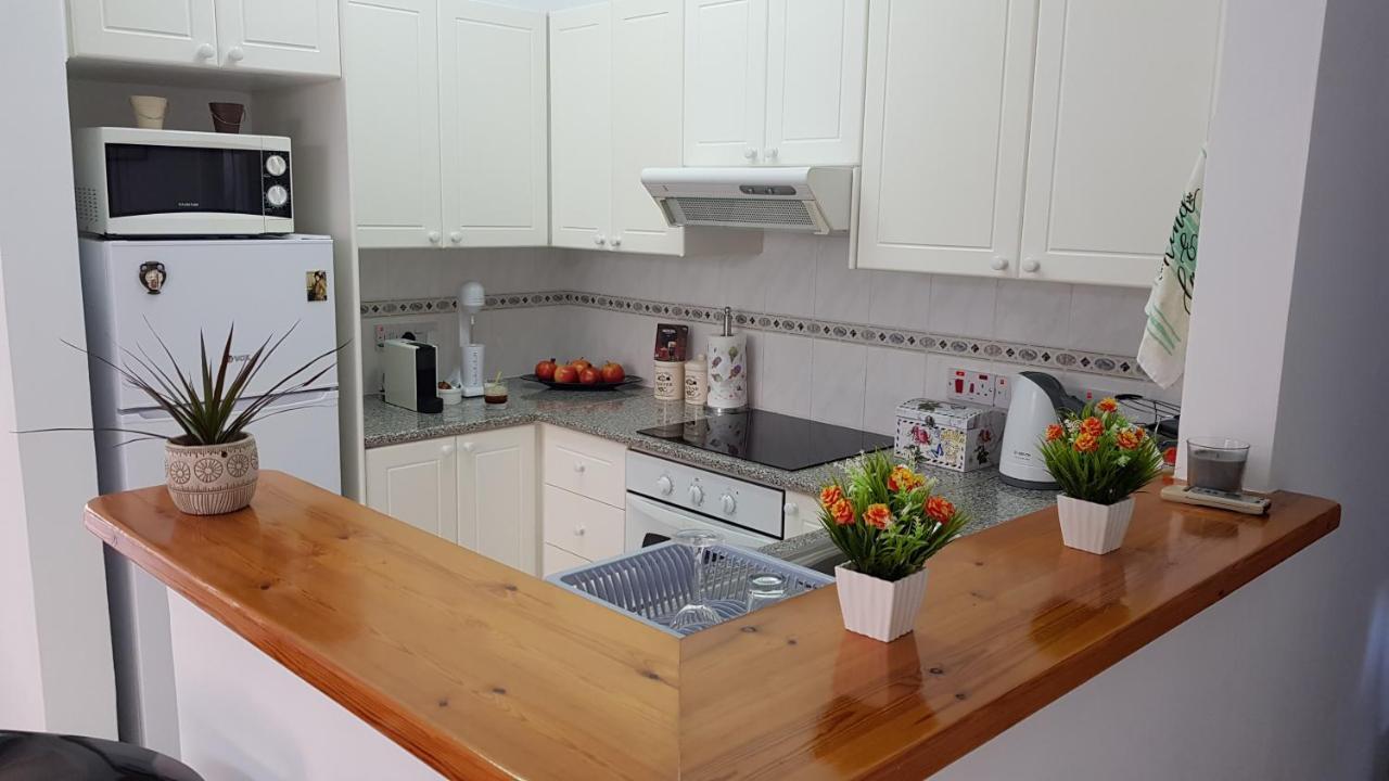 Paradise Gardens IV 2 Bd Amazing Apartment Paphos 外观 照片