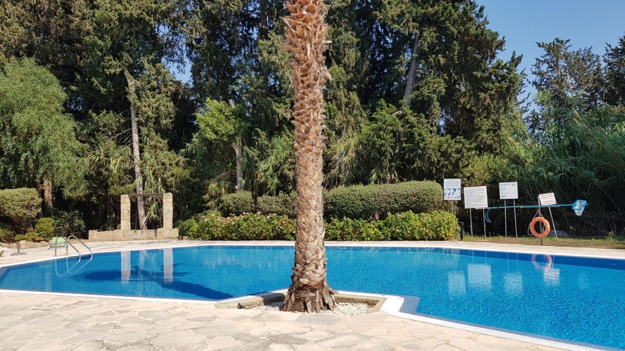 Paradise Gardens IV 2 Bd Amazing Apartment Paphos 外观 照片