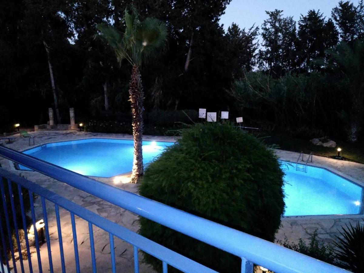 Paradise Gardens IV 2 Bd Amazing Apartment Paphos 外观 照片